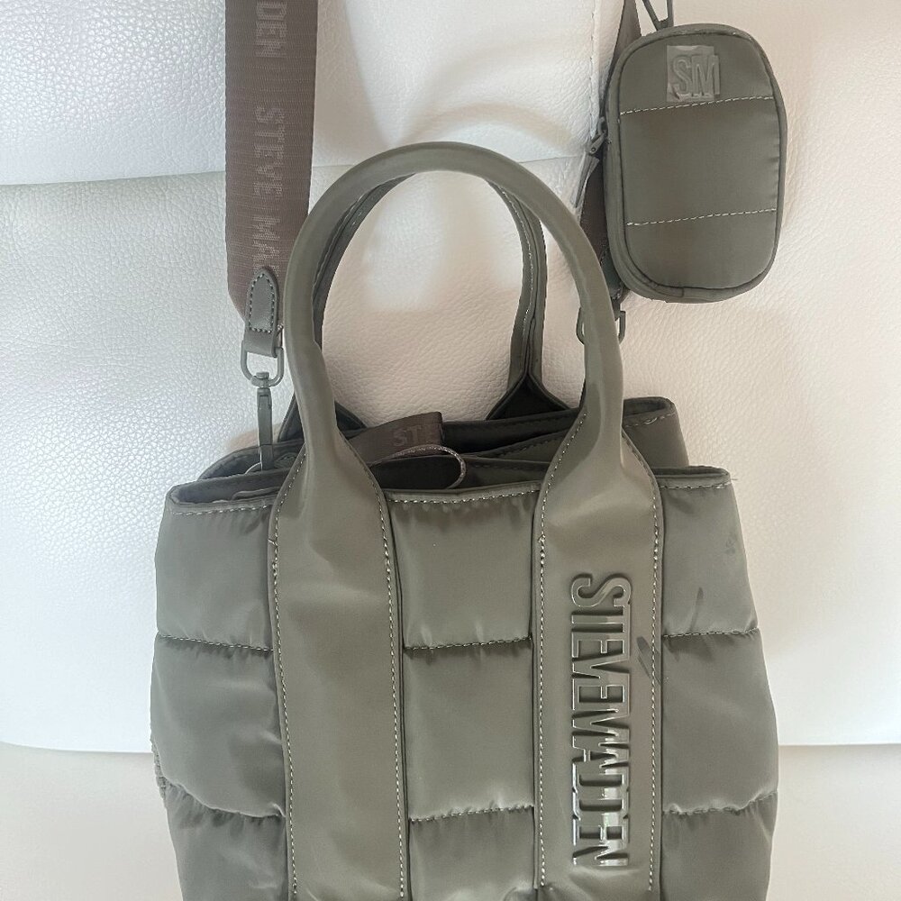 NWT STEVE MADDEN BBANDO SATCHEL CROSSBODY BAG W AIRPOD CASE SMOKY OLIVE
